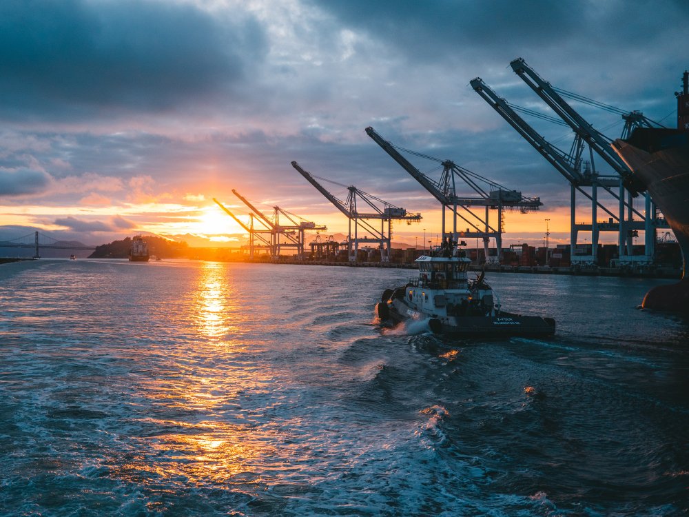 Energy Efficiency & Carbon Footprint Reduction in Marine